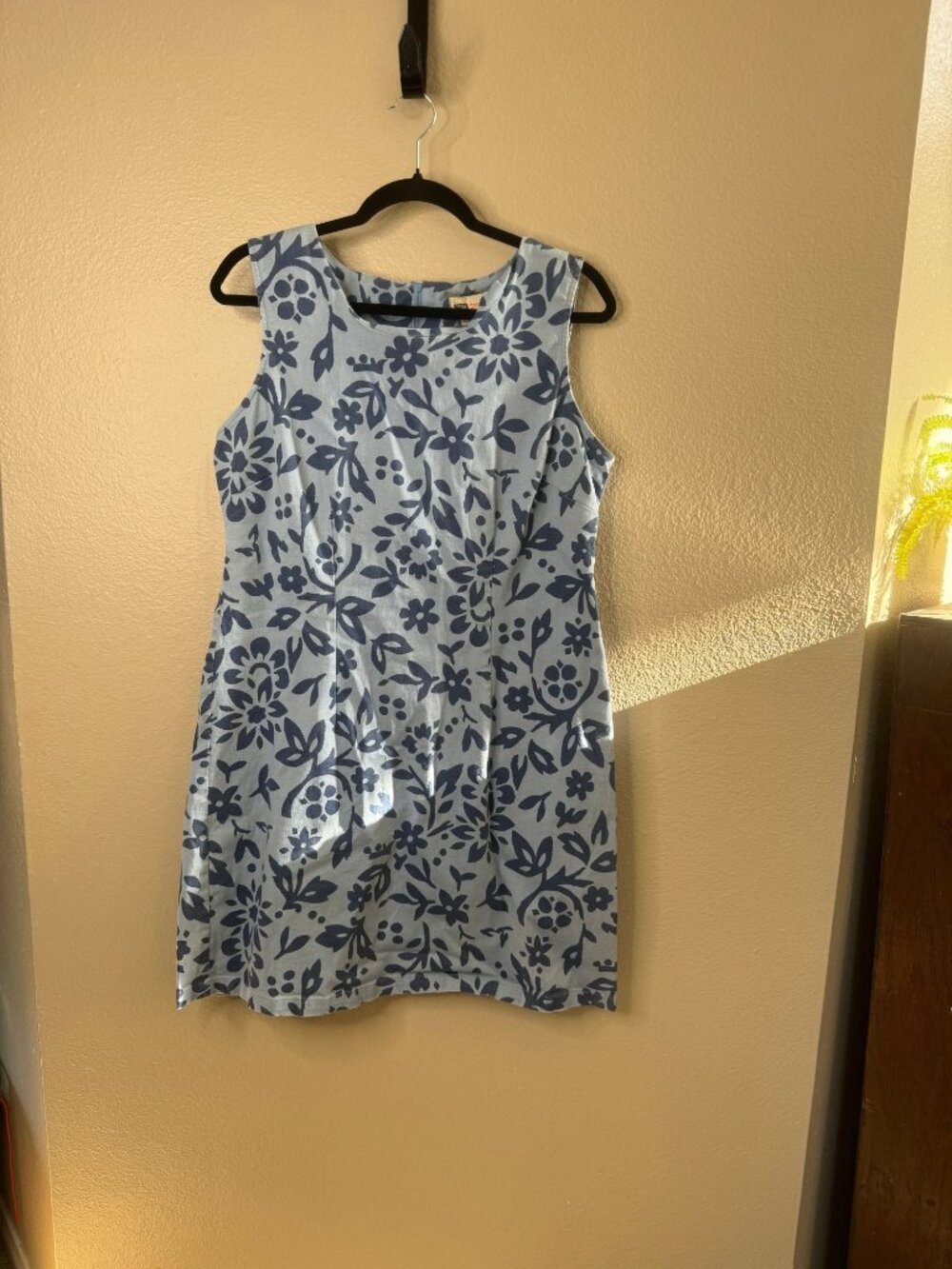 Faded Glory Ladies Blue Floral Sleeveless Shift Dress 16 Stretch Fit Stylish Y2k